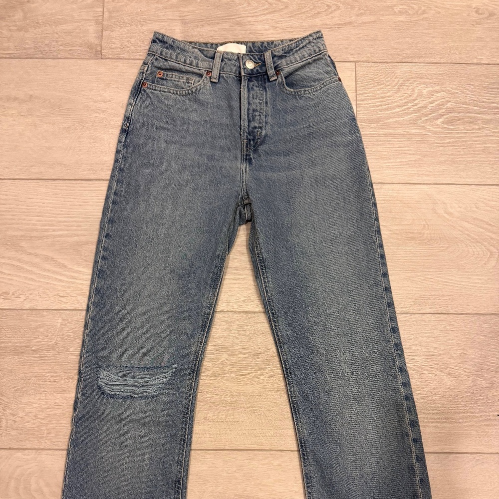 H&M High Waist Straight Leg Jeans Denim Blue Wash Size US 0